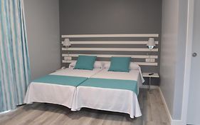 Apartamentos RF Bambi Adults Only